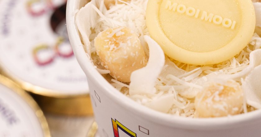 MOOI MOOI lança sorvete inspirado na clássica bala de coco em parceria com a chef confeiteira Danielle Andrade