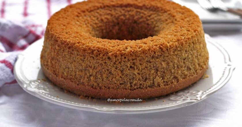 Deliciosa receita de bolo de fubá saudável e sem restrições alimentares