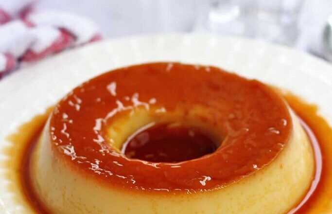 Delícias de pudim fácil na AirFryer com apenas 3 ingredientes, sem leite condensado.